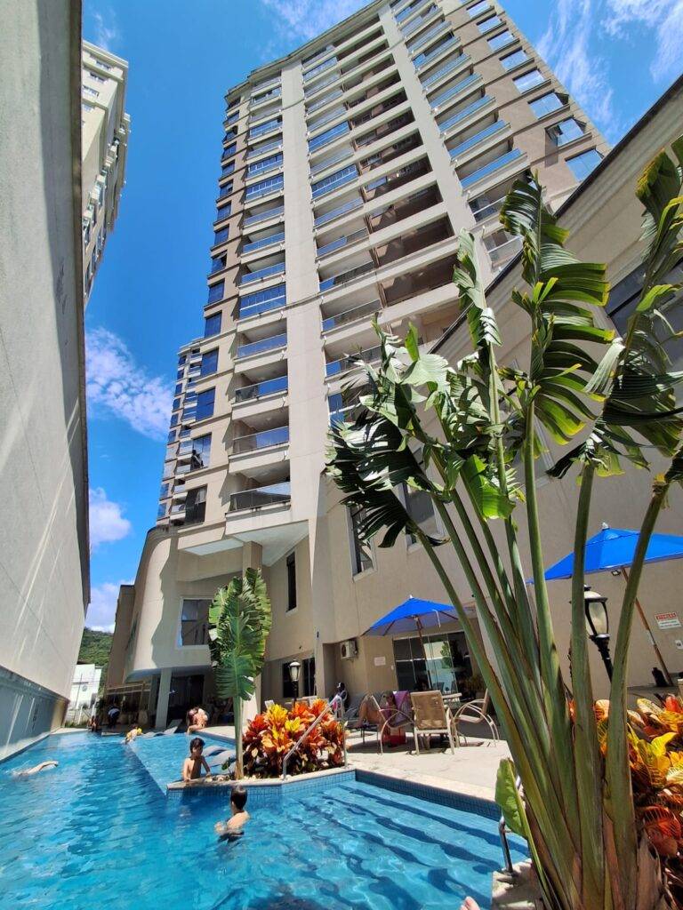 WhatsApp Image 2025-10-30 at 16.16.09